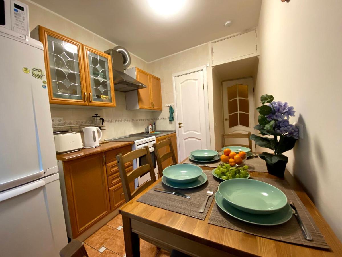 Your Home - Central Studio Apartment, Balcony, Parking & Self Check-In Vilnius Bagian luar foto