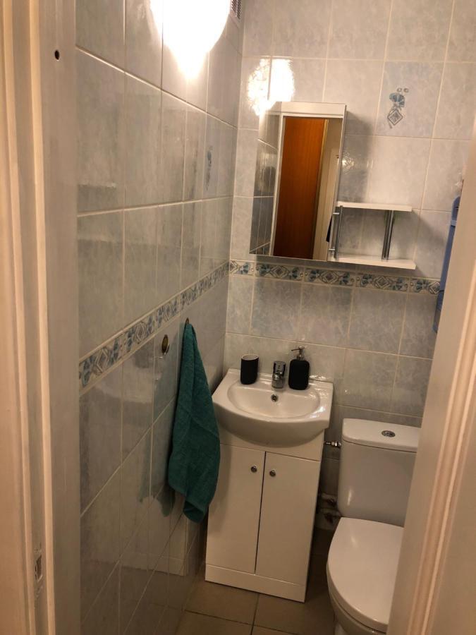 Your Home - Central Studio Apartment, Balcony, Parking & Self Check-In Vilnius Bagian luar foto